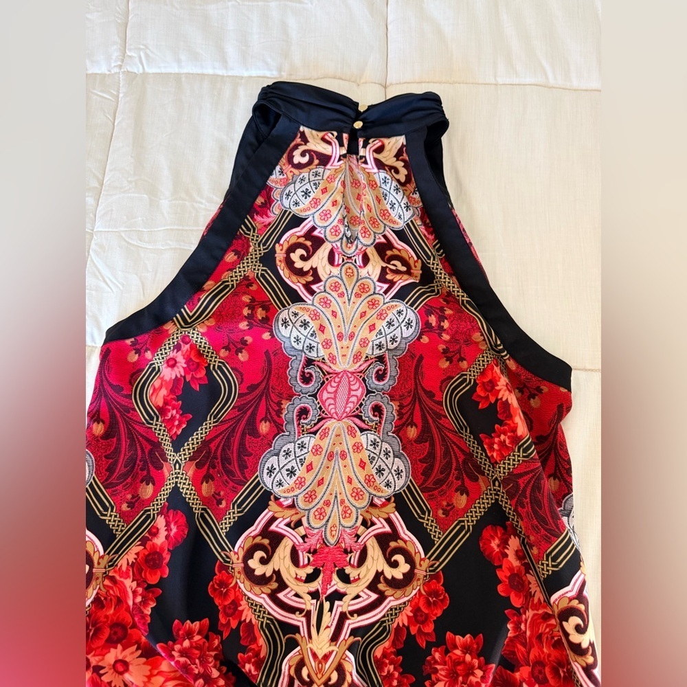 Jones New York chic sleeveless halter mock neck red black gold dressy top Lg EUC - Picture 10 of 12